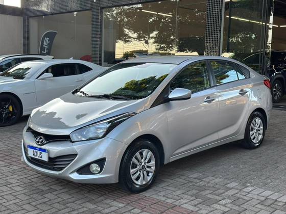 HYUNDAI HB20S 1.6 COMFORT PLUS 16V FLEX 4P MANUAL